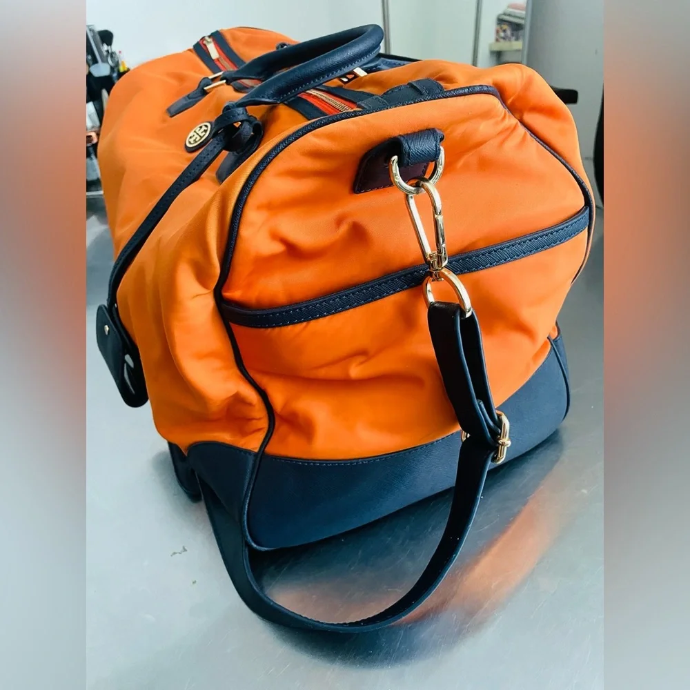 TORY BURCH Extra Large Orange Duffel Travel Bag With XL Tory Burch Dust Bag